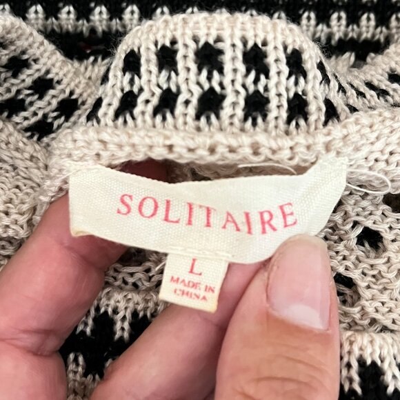 Solitaire Crochet Black & Cream Sleeveless Sweater – Size Large - Picture 11 of 11